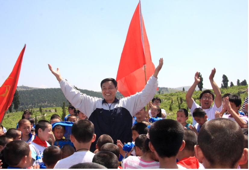 巨星国际官网建设慈悲学堂，，，养教亚孤儿
